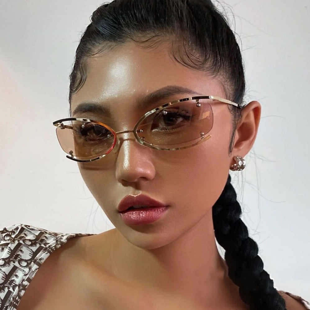Stylish Frameless Oval Sunglasses