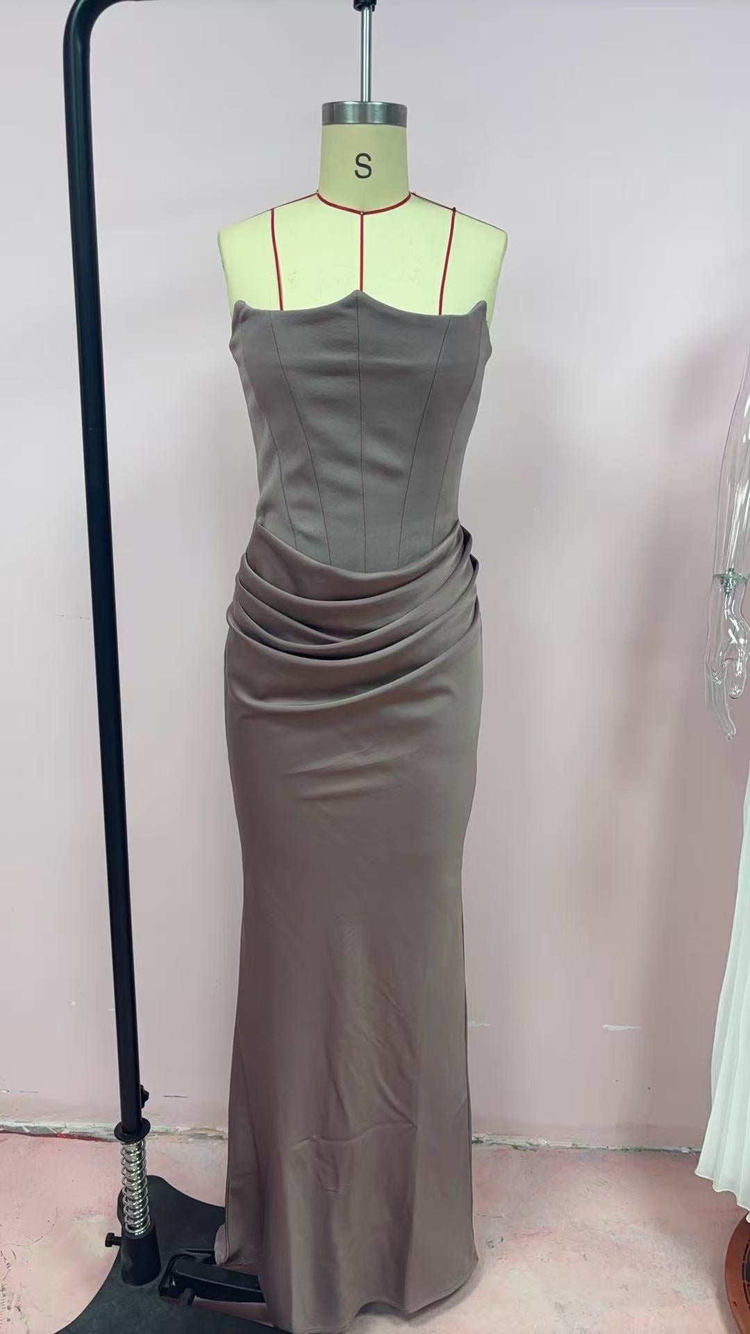 Sexy One Shoulder Pleated Bodysuit Dress