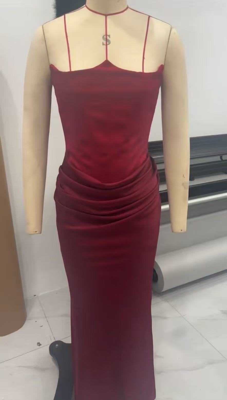 Sexy One Shoulder Pleated Bodysuit Dress