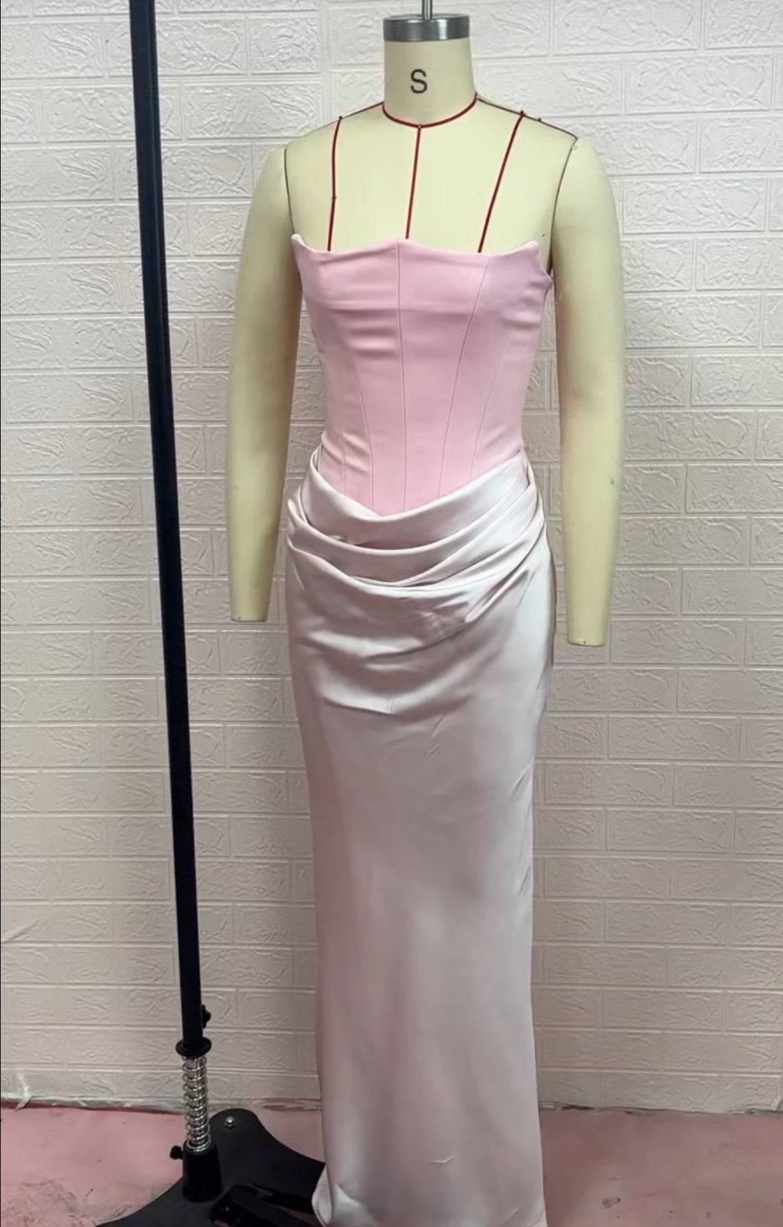 Sexy One Shoulder Pleated Bodysuit Dress